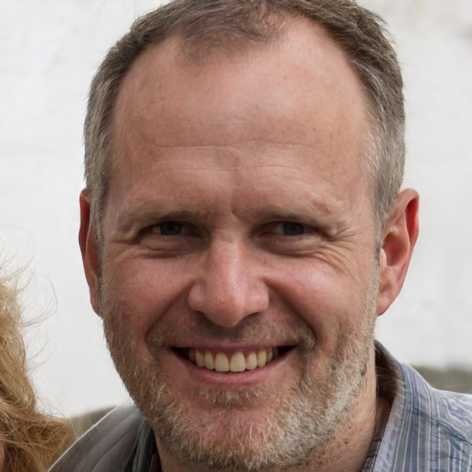 Miguel Torres, Coordinador Académico