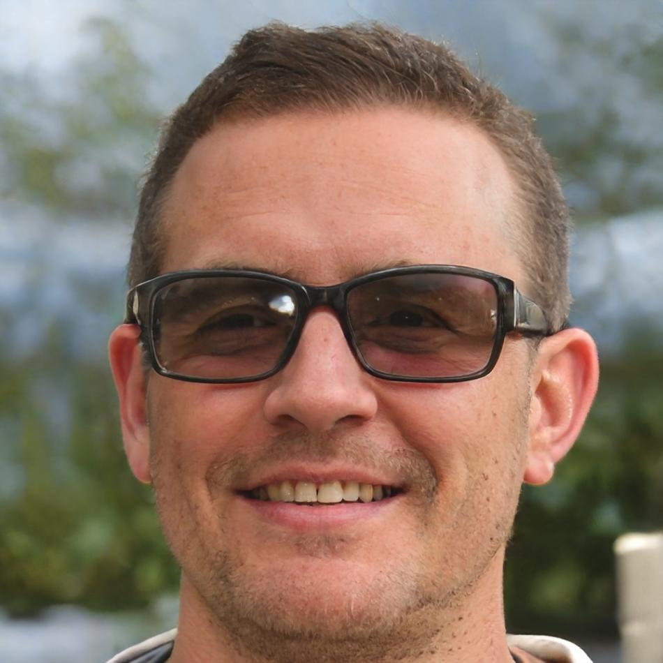 Carlos Mendoza, Instructor Senior